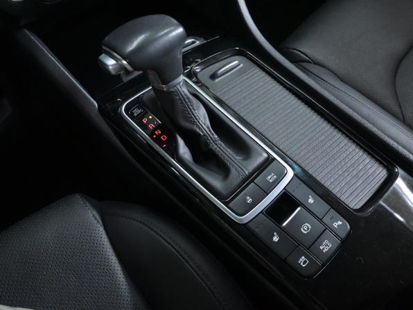 Kia Optima IV Рестайлинг с пробегом 2018 года, цена 1 730 000 рублей, 122000 км, седан, Автокод Объявления