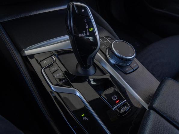 BMW 5 серии VII (G30/G31/G38) Рестайлинг с пробегом 2021 года, цена 4 590 000 рублей, 87244 км, седан, Автокод Объявления