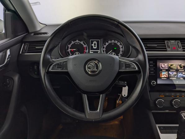 Skoda Octavia III (A7) Рестайлинг с пробегом 2020 года, цена 1 900 000 рублей, 85760 км, лифтбек, Автокод Объявления
