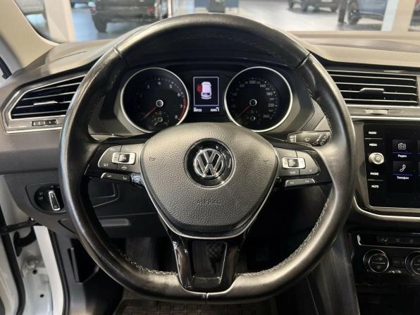 Volkswagen Tiguan II с пробегом 2019 года, цена 2 595 000 рублей, 80722 км, внедорожник, Автокод Объявления