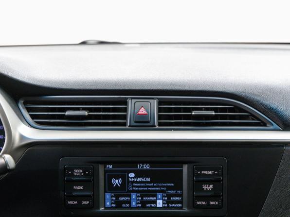 Kia Rio IV Рестайлинг с пробегом 2021 года, цена 1 198 000 рублей, 75024 км, седан, Автокод Объявления