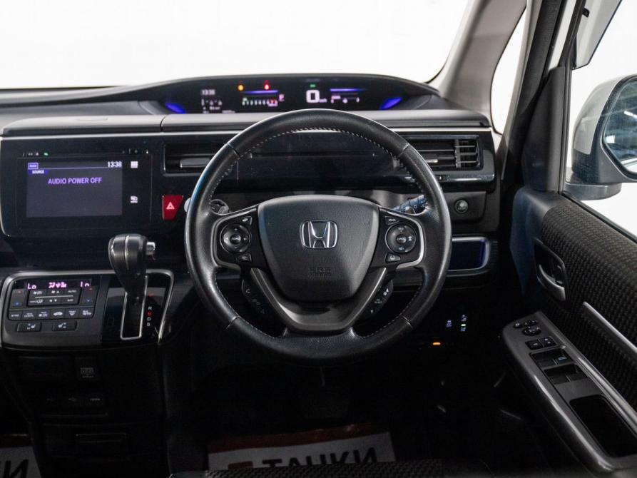 Honda Stepwgn V Иркутск  - изображение 10