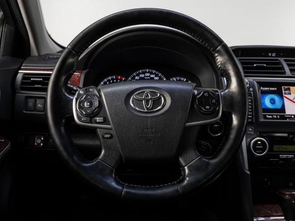 Toyota Camry VII (XV50) с пробегом 2013 года, цена 1 650 000 рублей, 179504 км, седан, Автокод Объявления