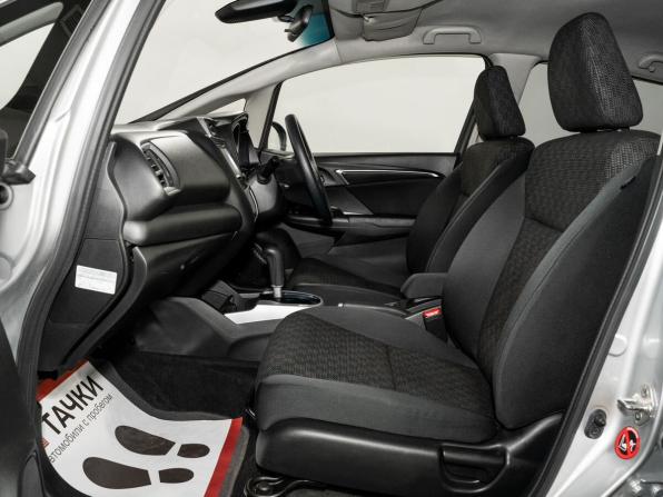 Honda Fit III с пробегом 2016 года, цена 849 500 рублей, 188752 км, хэтчбек, Автокод Объявления