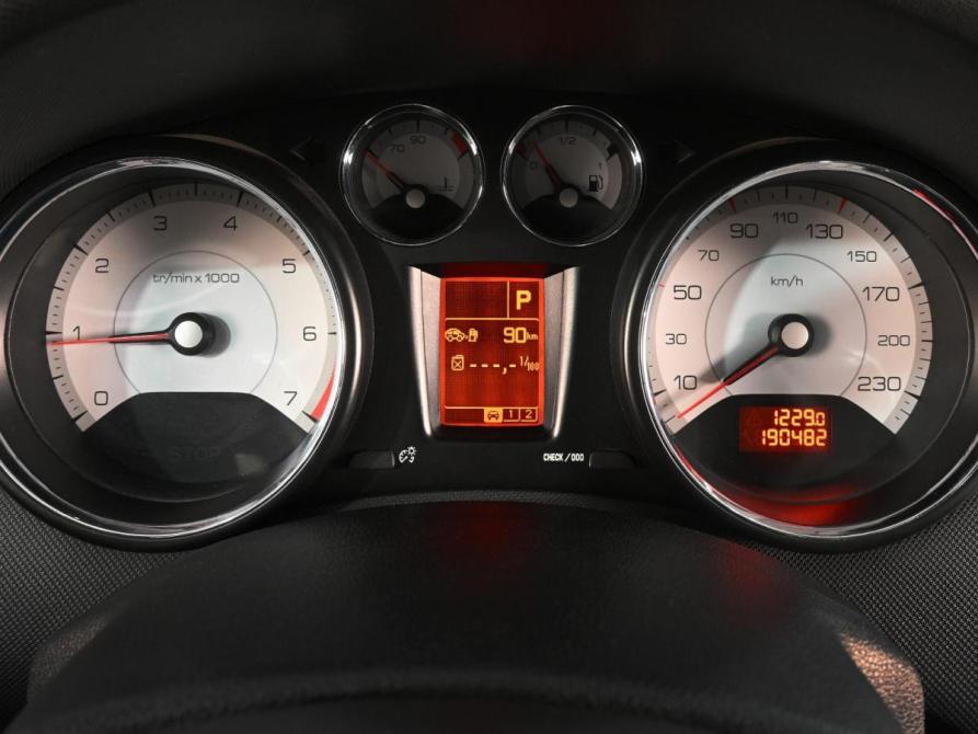 Peugeot 308 I Ростов-на-Дону  - изображение 14