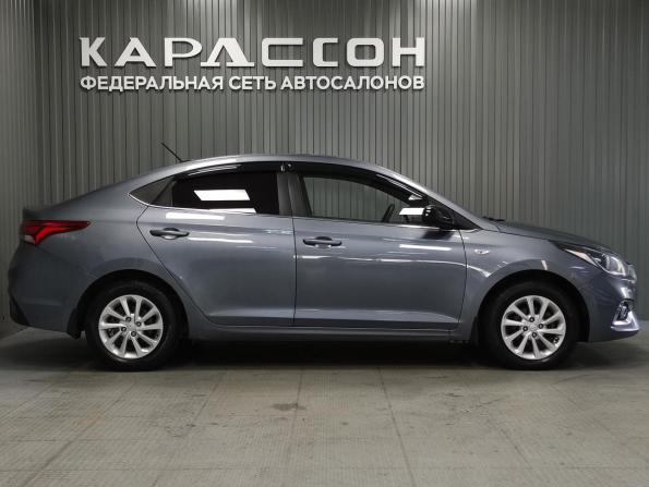 Hyundai Solaris II с пробегом 2018 года, цена 1 099 000 рублей, 177781 км, седан, Автокод Объявления