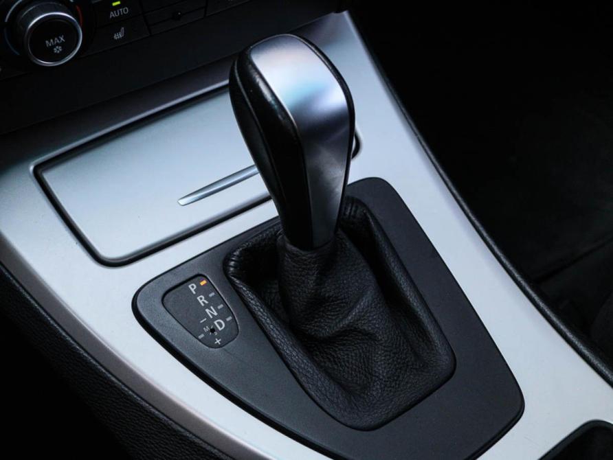 BMW 3 серии V (E90/E91/E92/E93) Рестайлинг Москва  - изображение 16