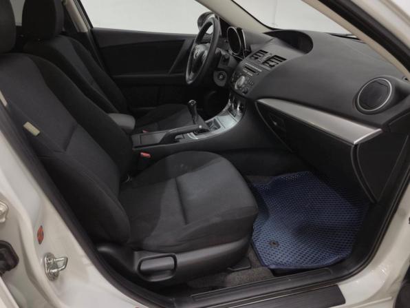 Mazda 3 II (BL) Рестайлинг с пробегом 2011 года, цена 740 000 рублей, 166970 км, седан, Автокод Объявления