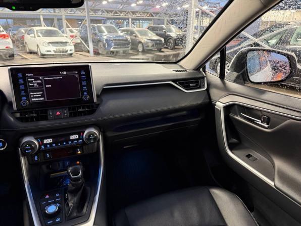 Toyota RAV4 V (XA50) с пробегом 2021 года, цена 3 325 000 рублей, 96000 км, внедорожник, Автокод Объявления