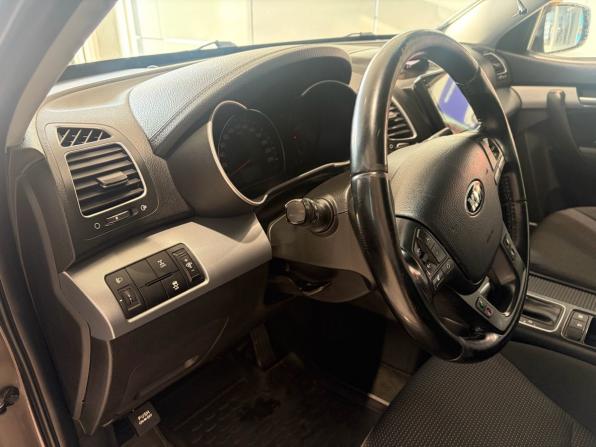 Kia Sorento II Рестайлинг с пробегом 2013 года, цена 1 599 000 рублей, 208000 км, внедорожник, Автокод Объявления