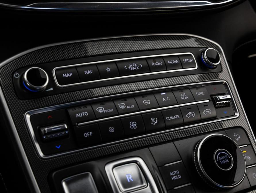 Hyundai Santa Fe IV Рестайлинг Санкт-Петербург  - изображение 16