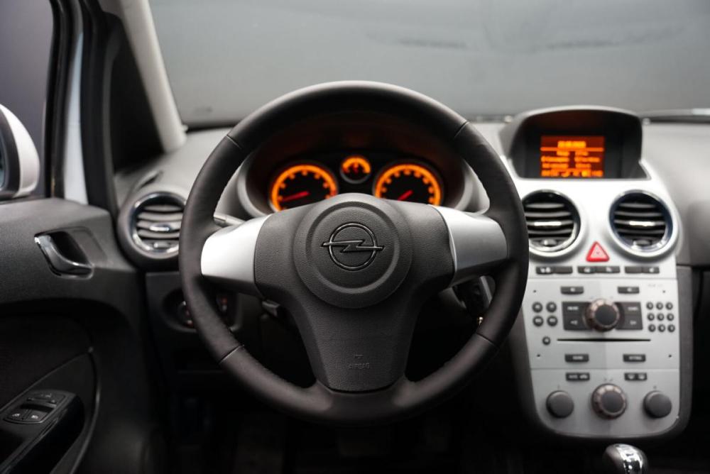 Opel Corsa D Рестайлинг I Крым  - изображение 15