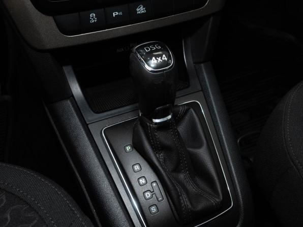 Skoda Yeti I Рестайлинг с пробегом 2016 года, цена 1 541 000 рублей, 153064 км, внедорожник, Автокод Объявления