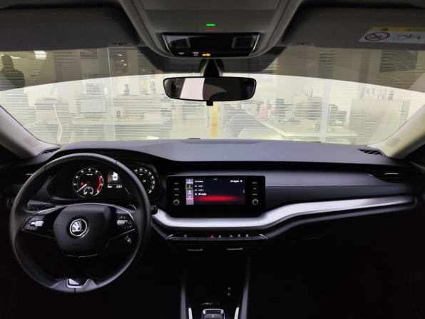 Skoda Octavia IV (A8) с пробегом 2021 года, цена 2 199 000 рублей, 93000 км, лифтбек, Автокод Объявления