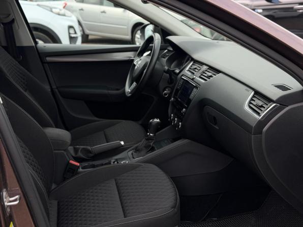 Skoda Octavia III (A7) Рестайлинг с пробегом 2017 года, цена 1 600 000 рублей, 171586 км, лифтбек, Автокод Объявления