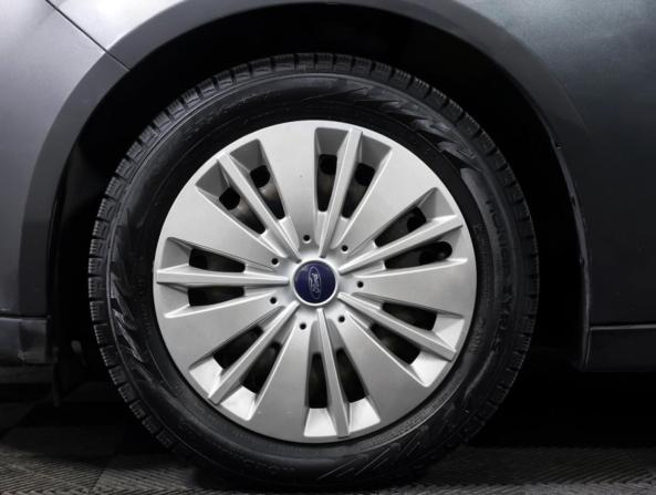 Ford Focus III Рестайлинг с пробегом 2017 года, цена 951 000 рублей, 122425 км, хэтчбек, Автокод Объявления