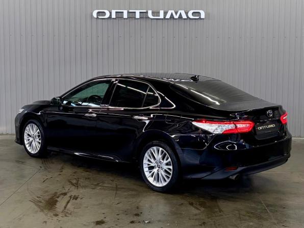 Toyota Camry VIII (XV70) с пробегом 2019 года, цена 2 897 000 рублей, 111211 км, седан, Автокод Объявления