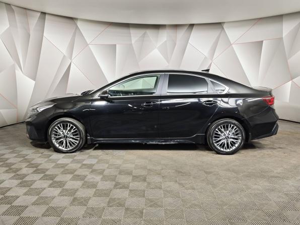 Kia Cerato IV Рестайлинг с пробегом 2022 года, цена 2 485 000 рублей, 68601 км, седан, Автокод Объявления