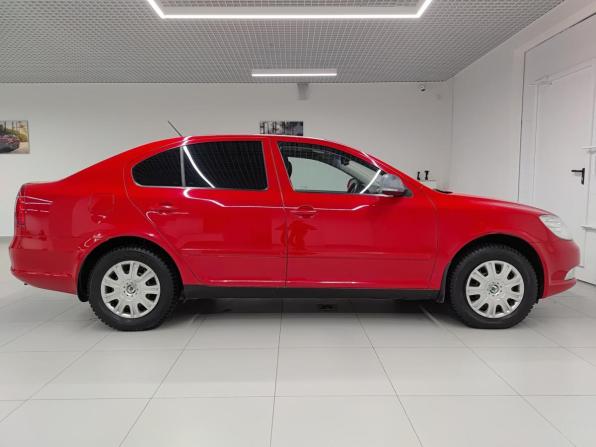 Skoda Octavia II (A5) Рестайлинг с пробегом 2012 года, цена 710 000 рублей, 163534 км, лифтбек, Автокод Объявления