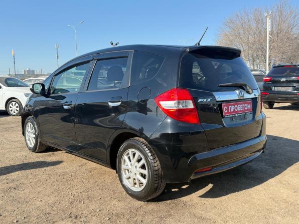 Honda Fit II с пробегом 2012 года, цена 930 000 рублей, 89270 км, хэтчбек, Автокод Объявления