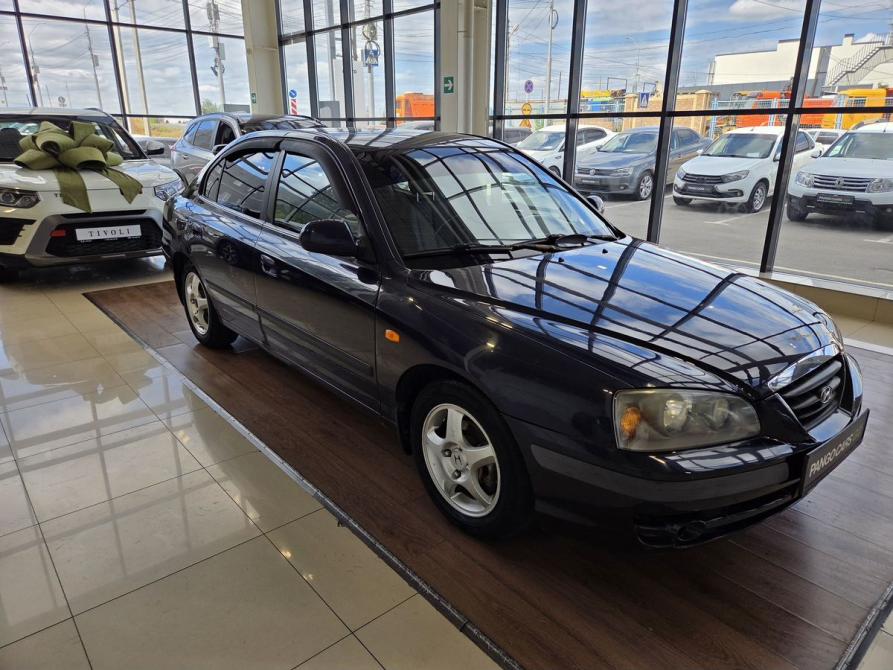 Hyundai Elantra III (XD2) Рестайлинг Саратов  - изображение 8