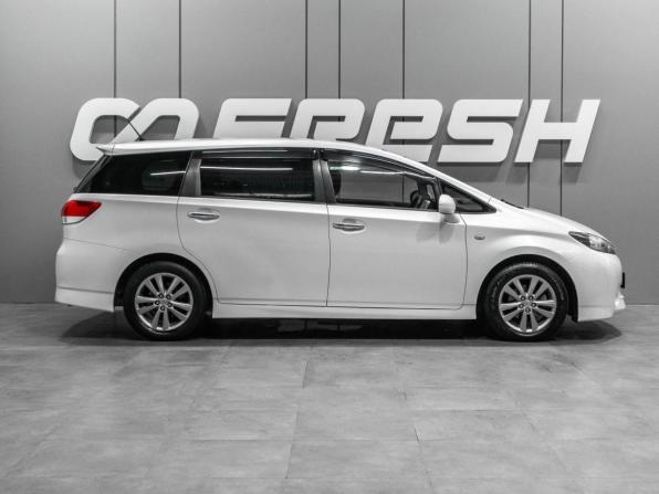 Toyota Wish II с пробегом 2012 года, цена 1 320 000 рублей, 184647 км, минивэн, Автокод Объявления