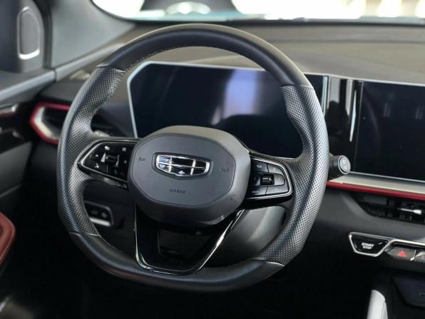 Geely Coolray I Рестайлинг с пробегом 2023 года, цена 1 895 000 рублей, 82992 км, внедорожник, Автокод Объявления