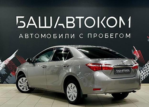 Toyota Corolla XI (E160 E170 E180) с пробегом 2013 года, цена 1 250 000 рублей, 160361 км, седан, Автокод Объявления