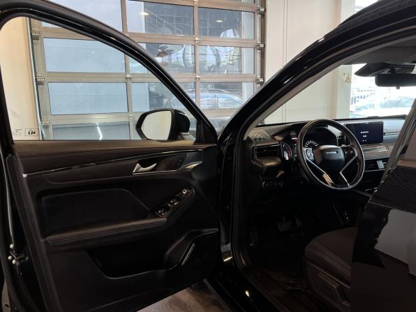 Haval Jolion I Рестайлинг с пробегом 2024 года, цена 2 005 000 рублей, 36403 км, внедорожник, Автокод Объявления