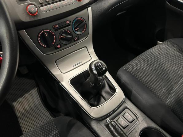 Nissan Sentra VII (B17) с пробегом 2014 года, цена 929 000 рублей, 122309 км, седан, Автокод Объявления