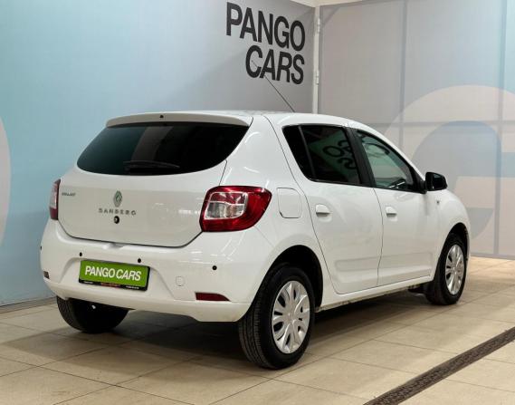 Renault Sandero II с пробегом 2018 года, цена 895 000 рублей, 104329 км, хэтчбек, Автокод Объявления