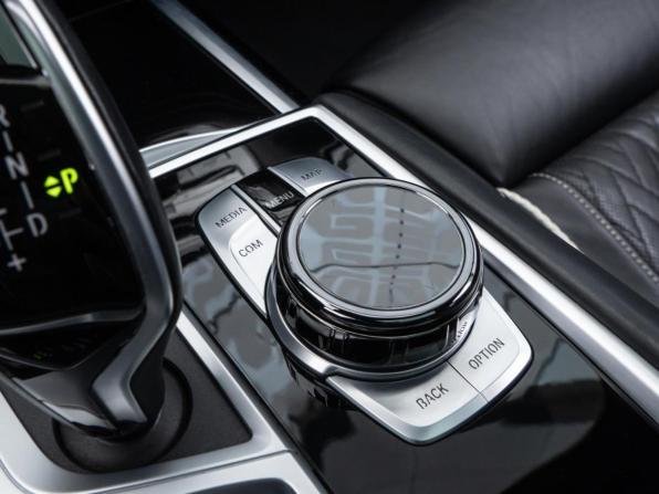 BMW 7 серии VI (G11/G12) Рестайлинг с пробегом 2019 года, цена 8 560 000 рублей, 88991 км, седан, Автокод Объявления