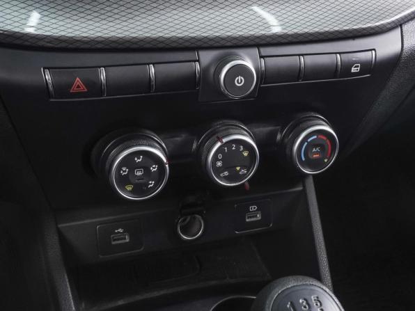Lada (ВАЗ) Vesta I Рестайлинг (NG) с пробегом 2024 года, цена 1 270 000 рублей, 26087 км, седан, Автокод Объявления