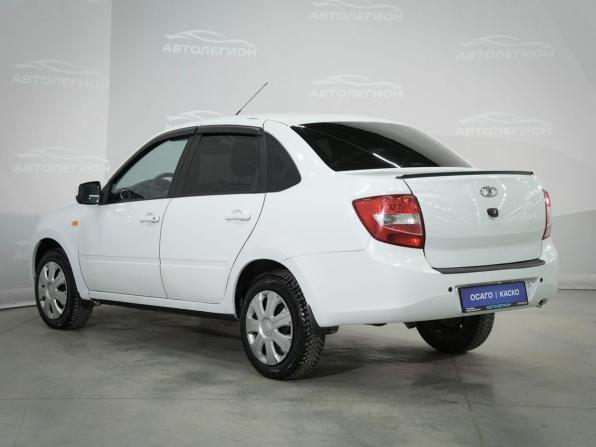 Lada (ВАЗ) Granta I с пробегом 2013 года, цена 435 000 рублей, 110116 км, седан, Автокод Объявления