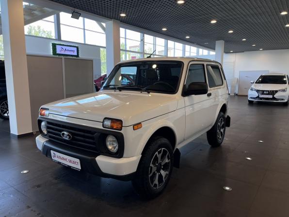Lada (ВАЗ) Niva Legend с пробегом 2024 года, цена 1 129 000 рублей, 2944 км, внедорожник, Автокод Объявления