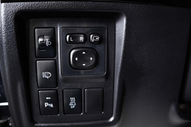 Toyota Land Cruiser Prado 150 Series Рестайлинг 1 с пробегом 2016 года, цена 3 199 000 рублей, 264000 км, внедорожник, Автокод Объявления