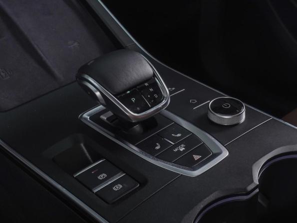 Omoda C5 I с пробегом 2022 года, цена 1 730 000 рублей, 31860 км, внедорожник, Автокод Объявления