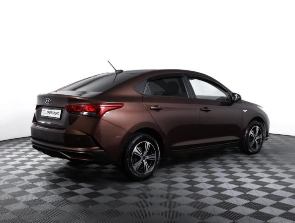 Hyundai Solaris II Рестайлинг с пробегом 2022 года, цена 1 700 000 рублей, 73163 км, седан, Автокод Объявления