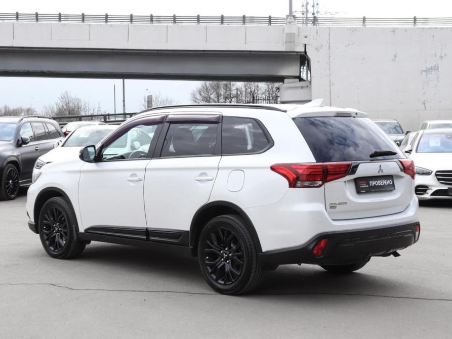 Mitsubishi Outlander III Рестайлинг 3 Москва  - изображение 6