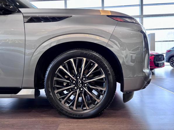 Infiniti QX80 II с пробегом 2024 года, цена 13 200 000 рублей, 24190 км, внедорожник, Автокод Объявления
