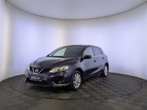 Nissan Tiida II с пробегом 2015 года, цена 1 050 000 рублей, 137295 км, хэтчбек, Автокод Объявления