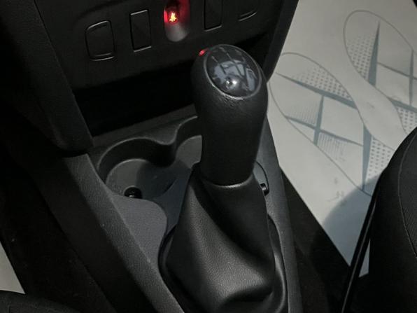 Renault Logan II с пробегом 2017 года, цена 499 000 рублей, 214000 км, седан, Автокод Объявления