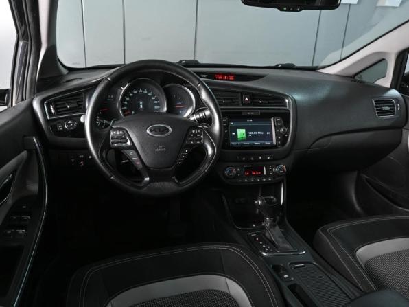 Kia Ceed II Рестайлинг с пробегом 2016 года, цена 1 459 000 рублей, 156554 км, универсал, Автокод Объявления