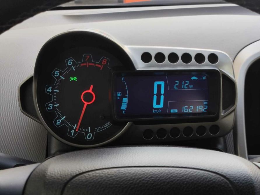 Chevrolet Aveo II Санкт-Петербург  - изображение 19
