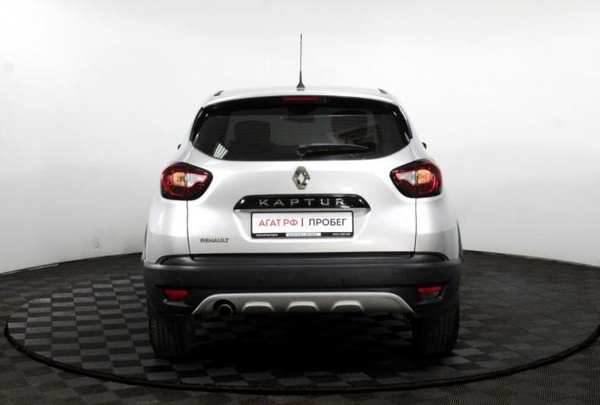 Renault Kaptur I Рестайлинг с пробегом 2020 года, цена 1 475 000 рублей, 119219 км, внедорожник, Автокод Объявления