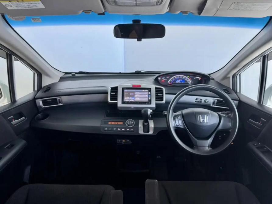 Honda Freed I Рестайлинг Челябинск  - изображение 11