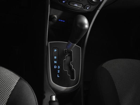 Hyundai Solaris I с пробегом 2011 года, цена 595 000 рублей, 121547 км, хэтчбек, Автокод Объявления