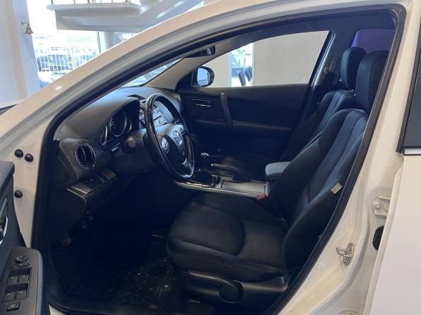 Mazda 6 II (GH) Рестайлинг с пробегом 2012 года, цена 700 000 рублей, 273304 км, седан, Автокод Объявления