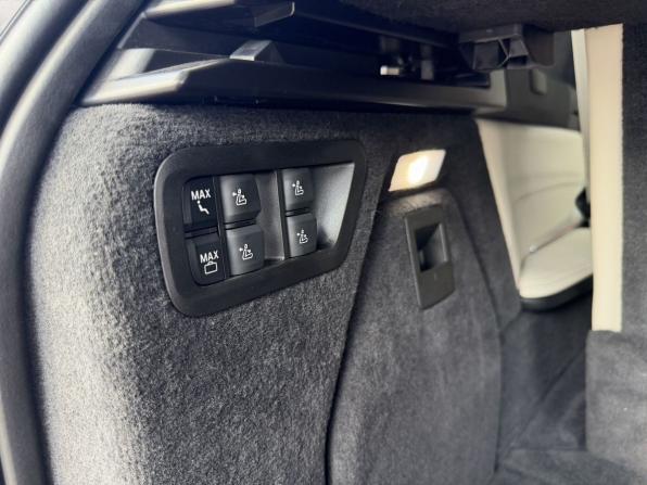 BMW X7 I (G07) Рестайлинг с пробегом 2025 года, цена 13 890 000 рублей, 11000 км, внедорожник, Автокод Объявления