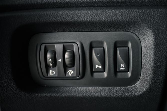 Renault Kaptur I Рестайлинг с пробегом 2021 года, цена 1 200 000 рублей, 145432 км, внедорожник, Автокод Объявления
